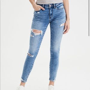 New 10 long cropped AE Jegging